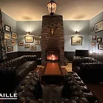 Holiday home Domaine De L'ardoisiere Alle