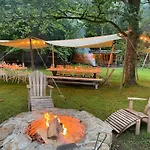 Domaine De L'ardoisiere * Alle