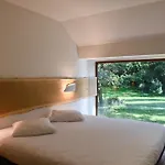 Domaine De L'ardoisiere Holiday home *