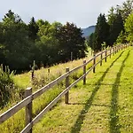 Domaine De L'ardoisiere Holiday home