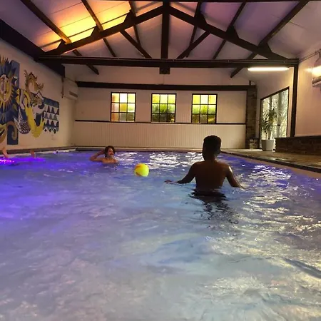 Domaine De L'ardoisiere Vakantiehuis Alle